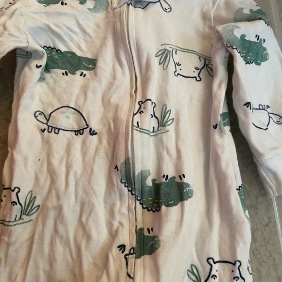 Carters 9 month zipper footie pajamas animals turtle hippo alligator crocodile - Picture 2 of 5